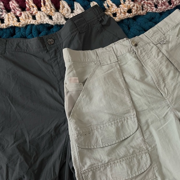 SOLD DO NOT BUY Men’s Columbia Cargo Shorts Bundle Khaki 36W 10L Dark Gray L 12L - Picture 1 of 9
